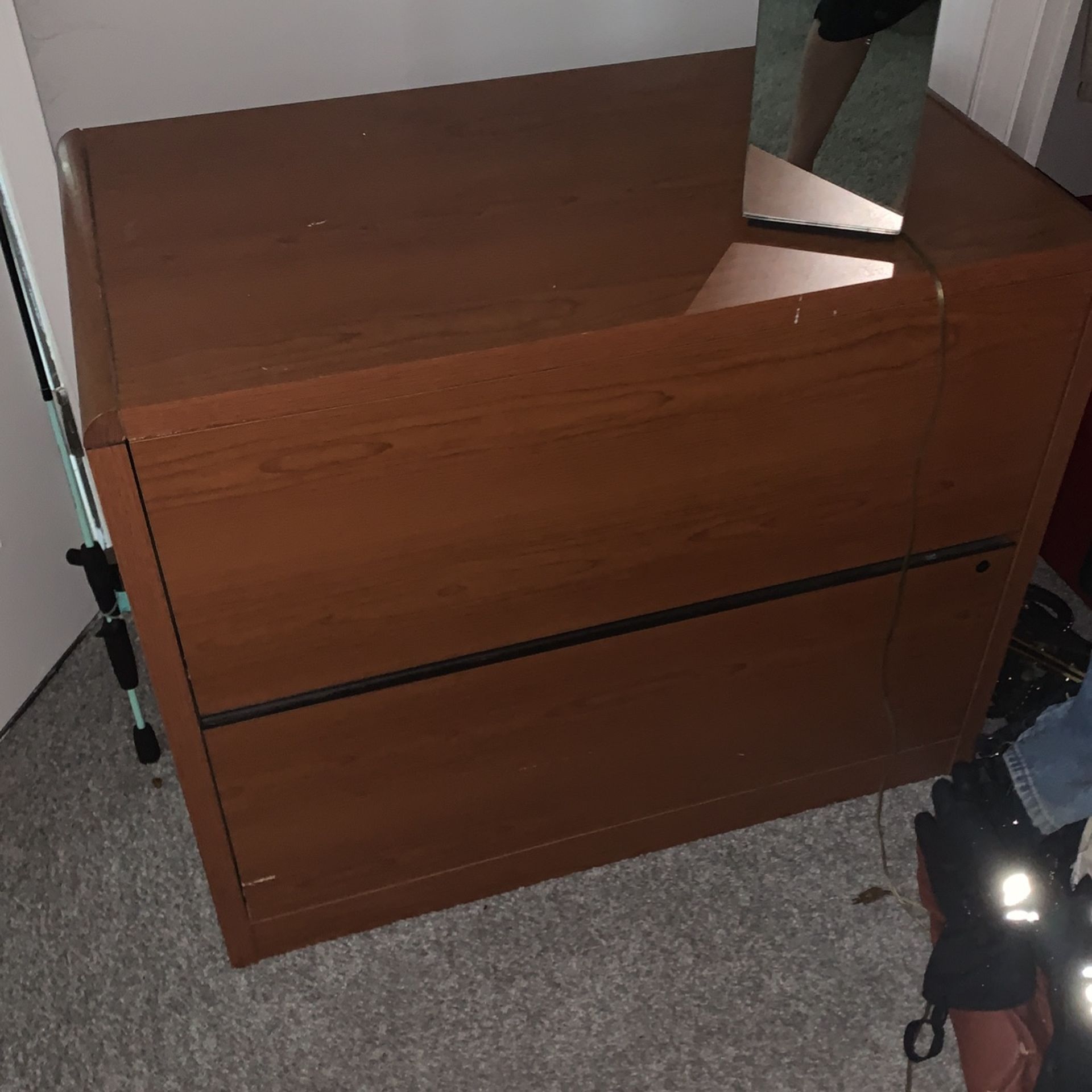2 Drawer Filing Cabinet 