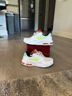 Nike Womens Air Max Excee CW5606-100 White Running Shoes Sneakers SZ 7.5