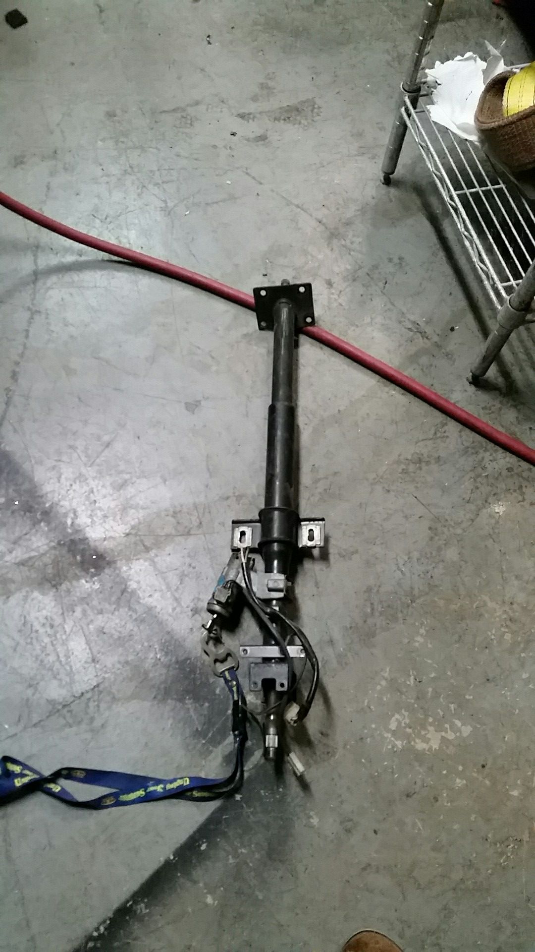 Suzuki samurai steering column with keys for Sale in Whittier, CA OfferUp
