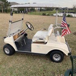 Electric Golf Cart   Runs Well!!! 