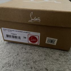 Christian Louboutin Size 39