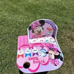 kids desk 
