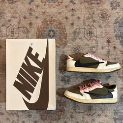 Jordan 1 "Travis Scott Medium Olive"