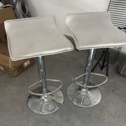 Adjustable Height Bar Stools 
