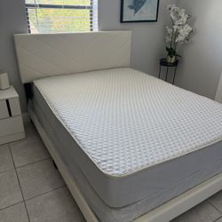 Queen Size Bed Frame New In The Box With Mattress All New Furniture Free Delivery Free Installation 