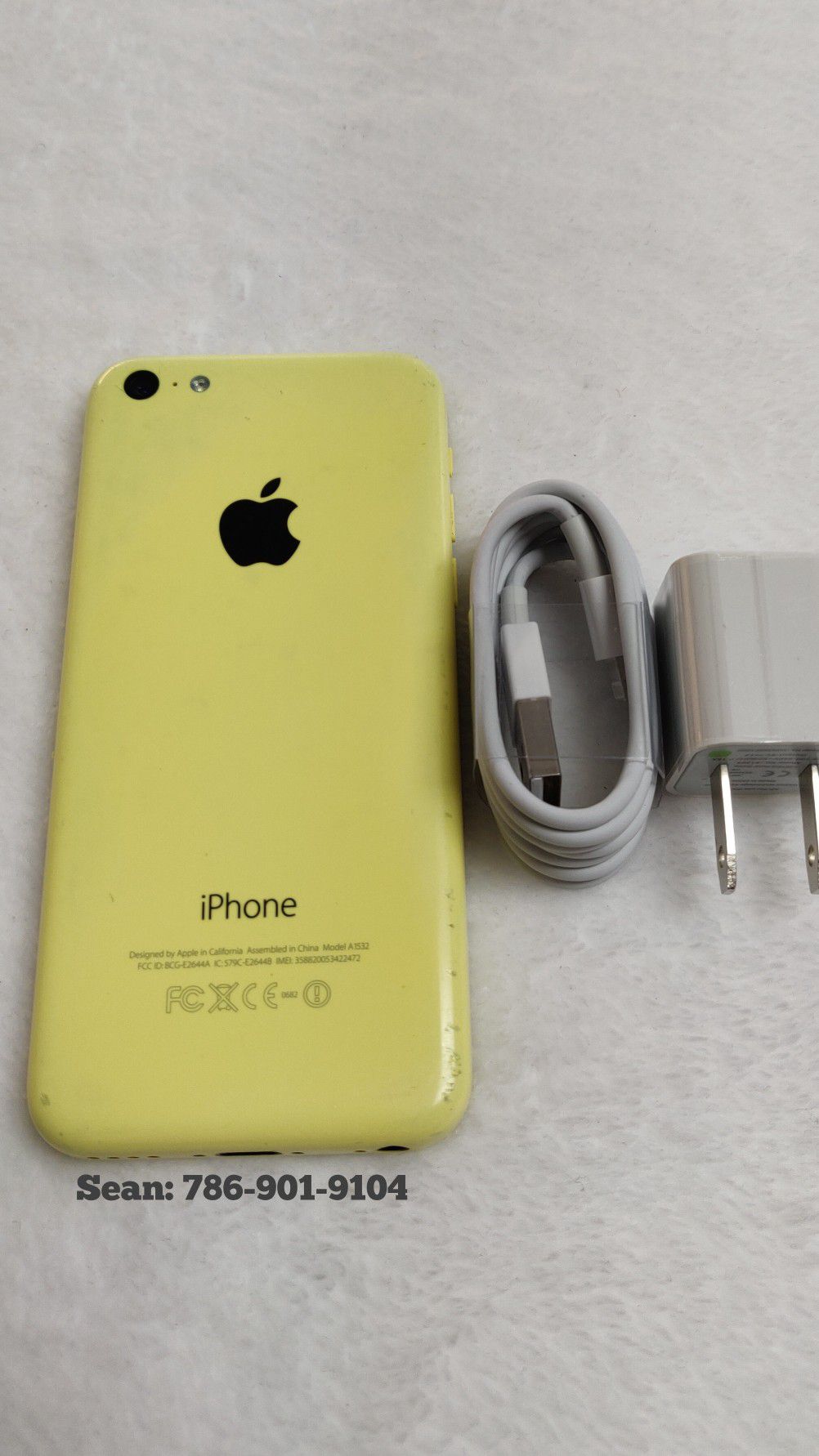 Original Apple iPhone 5C (Yellow) UNLOCKED *Metro/ T-Mobile/ ATT/ Overseas*