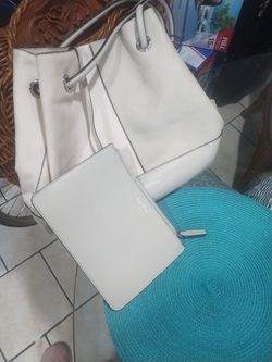 Calvan Cline Purse 