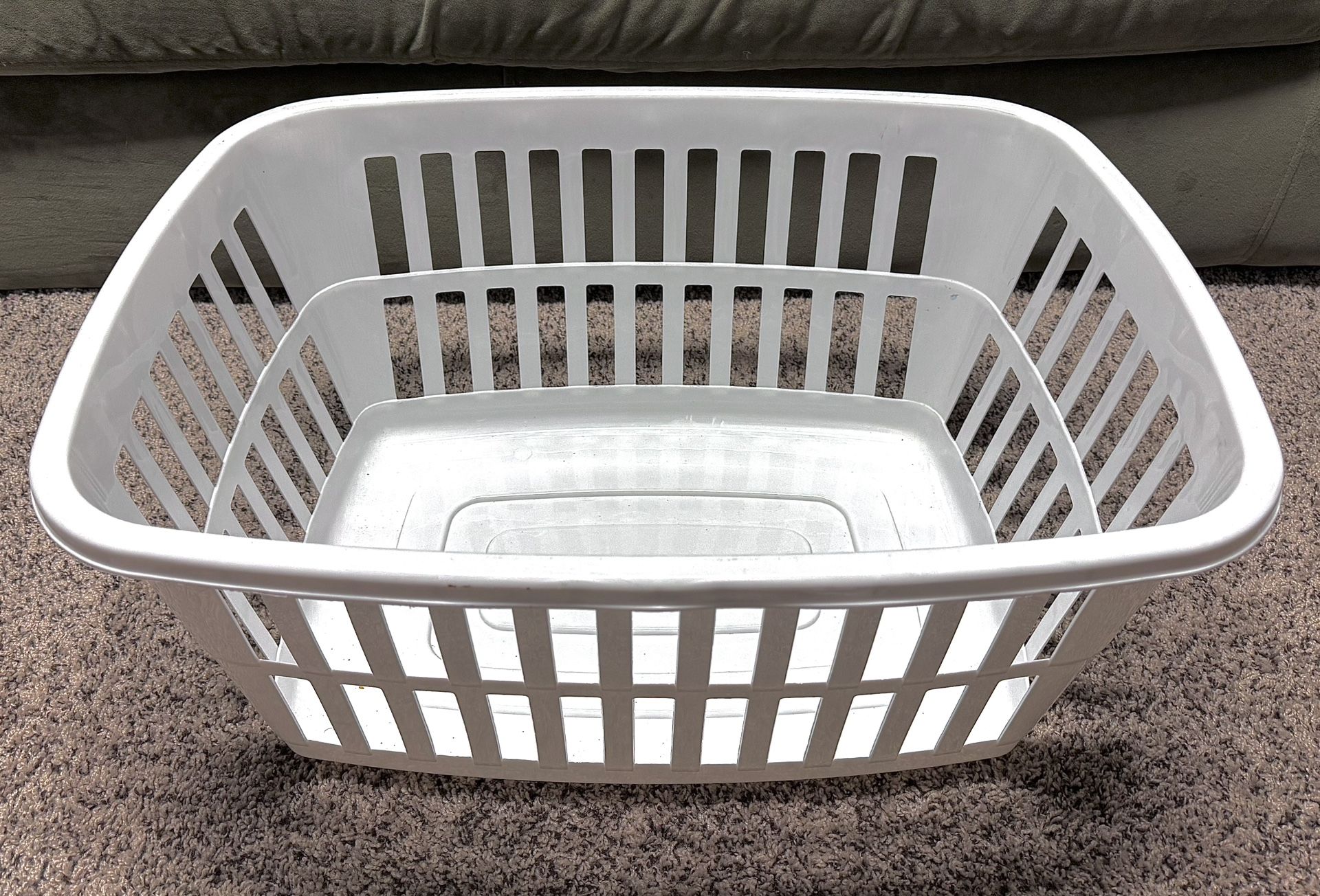 🧺 Large Storage Bin / Container / Laundry Basket (new)