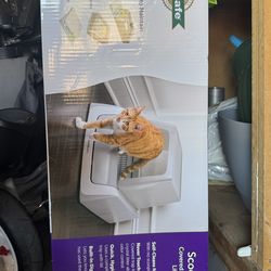 PetSafe ScoopFree Automatic Litter Box