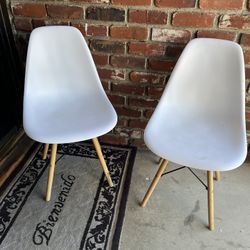 Mid Century Chairs 