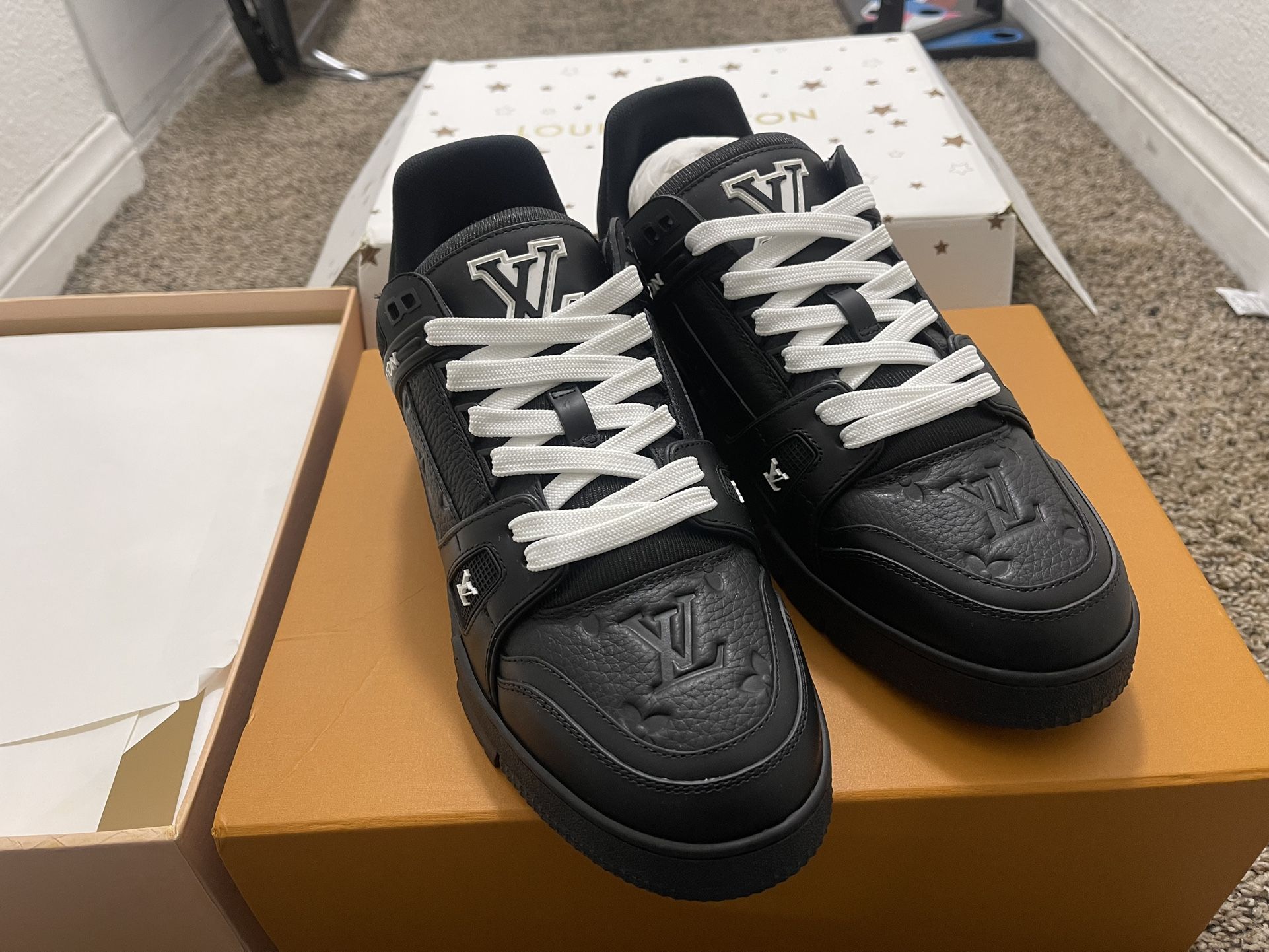 Louis Vuitton trainers size 43 US 10