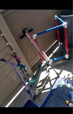 Razor Kick Scooter and Kids Scooters Lot