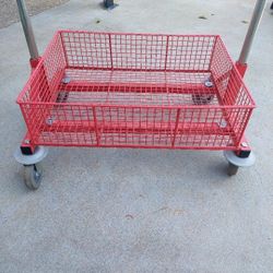 Comercial Laundry Basket