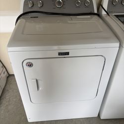 Set Of Maytag Washer And Dryer