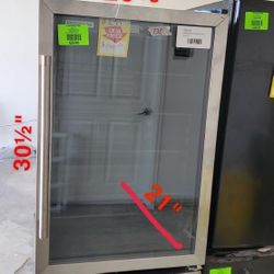 Frigidaire Mini Fridge ❄️ EFMIS155 126 YMQ