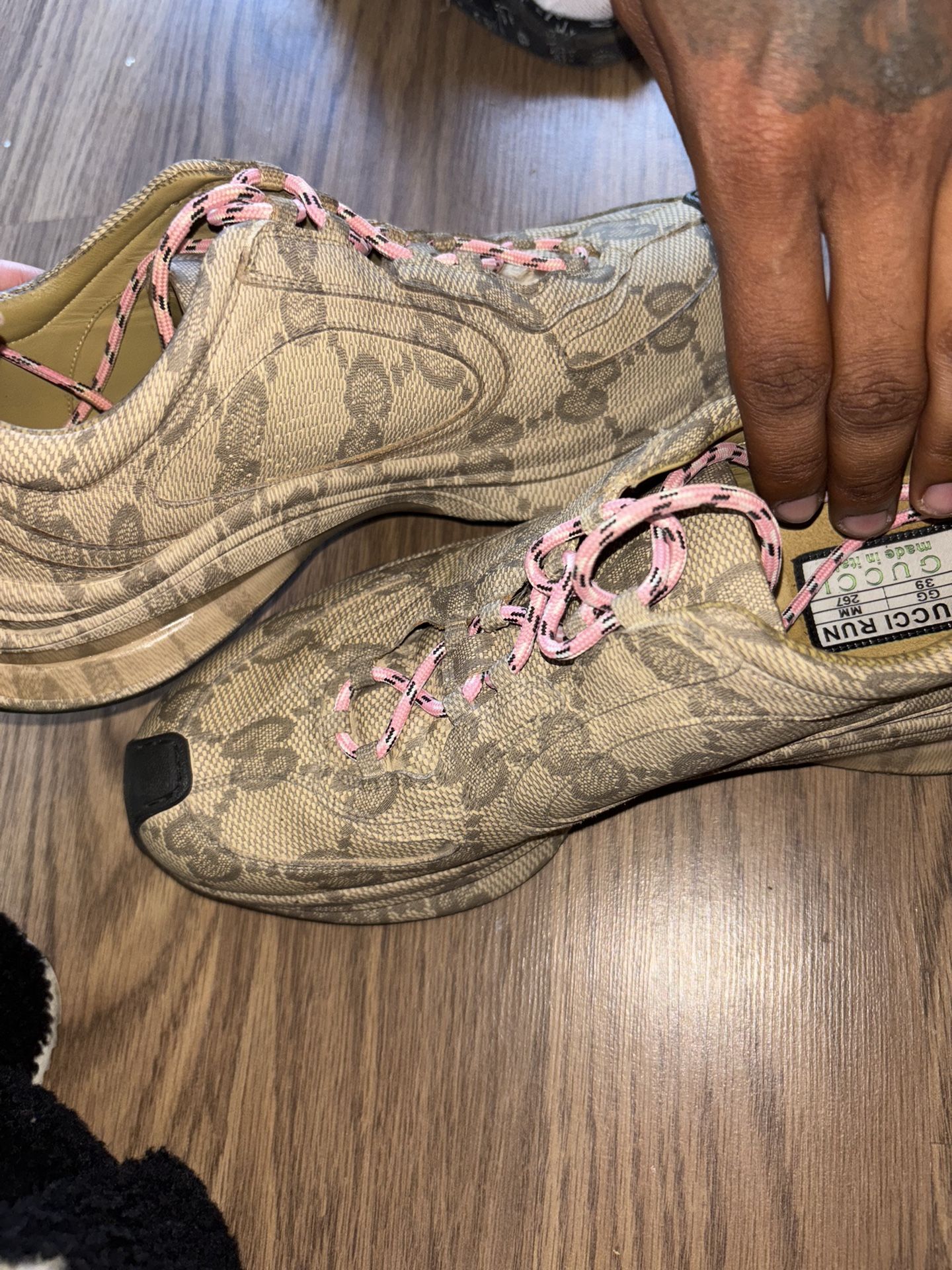 Authentic Gucci Sneakers