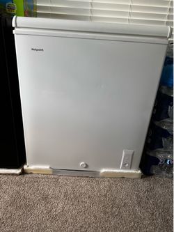 Hotpoint chest freezer