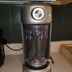 KitchenAid Torrent Magnetic Blender