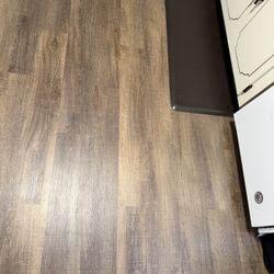 Vinyl Plank Flooring (20 Boxes)