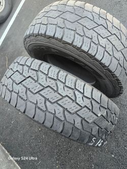 Only 2 Used Tires Lt31x10.50r15 Big Foot Big 0 A/T $ 80.00bo th.
FIRM PRICE, FIRM PRICE 
PLEASE DON'T ASK FOR DICOUNT
POR FAVOR NO PREGUNTE POR DESCUE