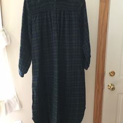 Women's Blue/Green Plaid Flannel Night Gown, Size PM