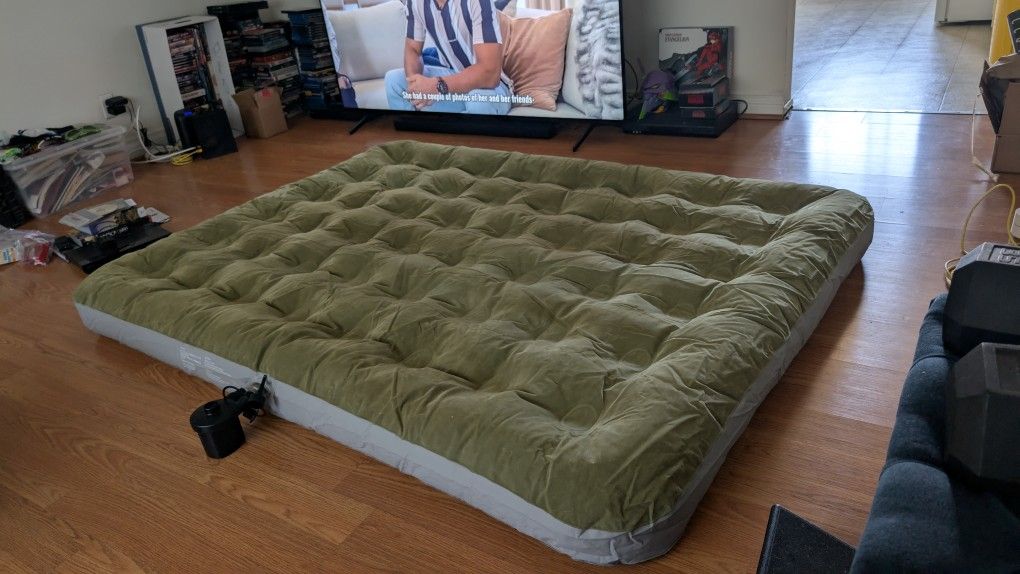 Air Mattress For Camping With pump
