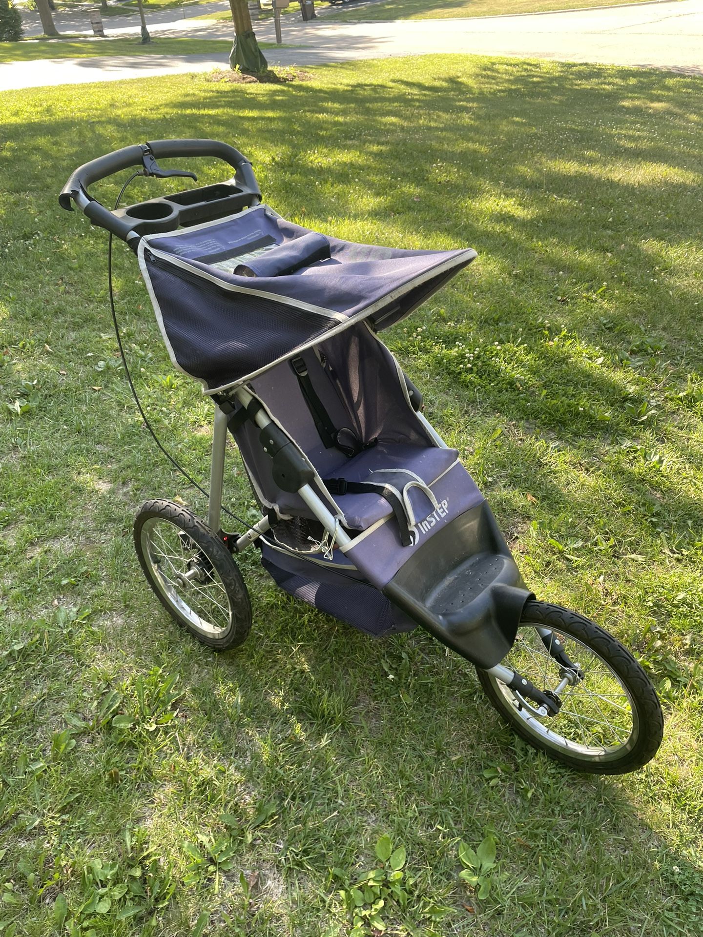 Jogging Stroller (Free)