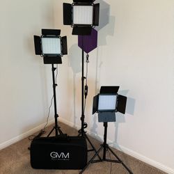 GVM 800D 3-Light RGB LED Video Kit