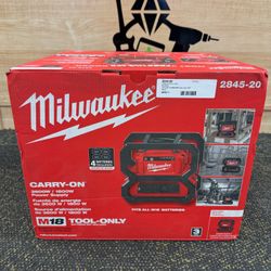 MILWAUKEE 2845-20 M18 CARRY-ON 3600W/1800W Power Supply