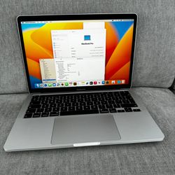MacBook Pro 13” 2020 2ghz Quad Core i5 16gb Ram 500gb ssd, Need Mint Low Cycles 🔥