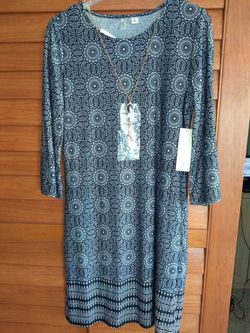 Beautiful Black & White Dress