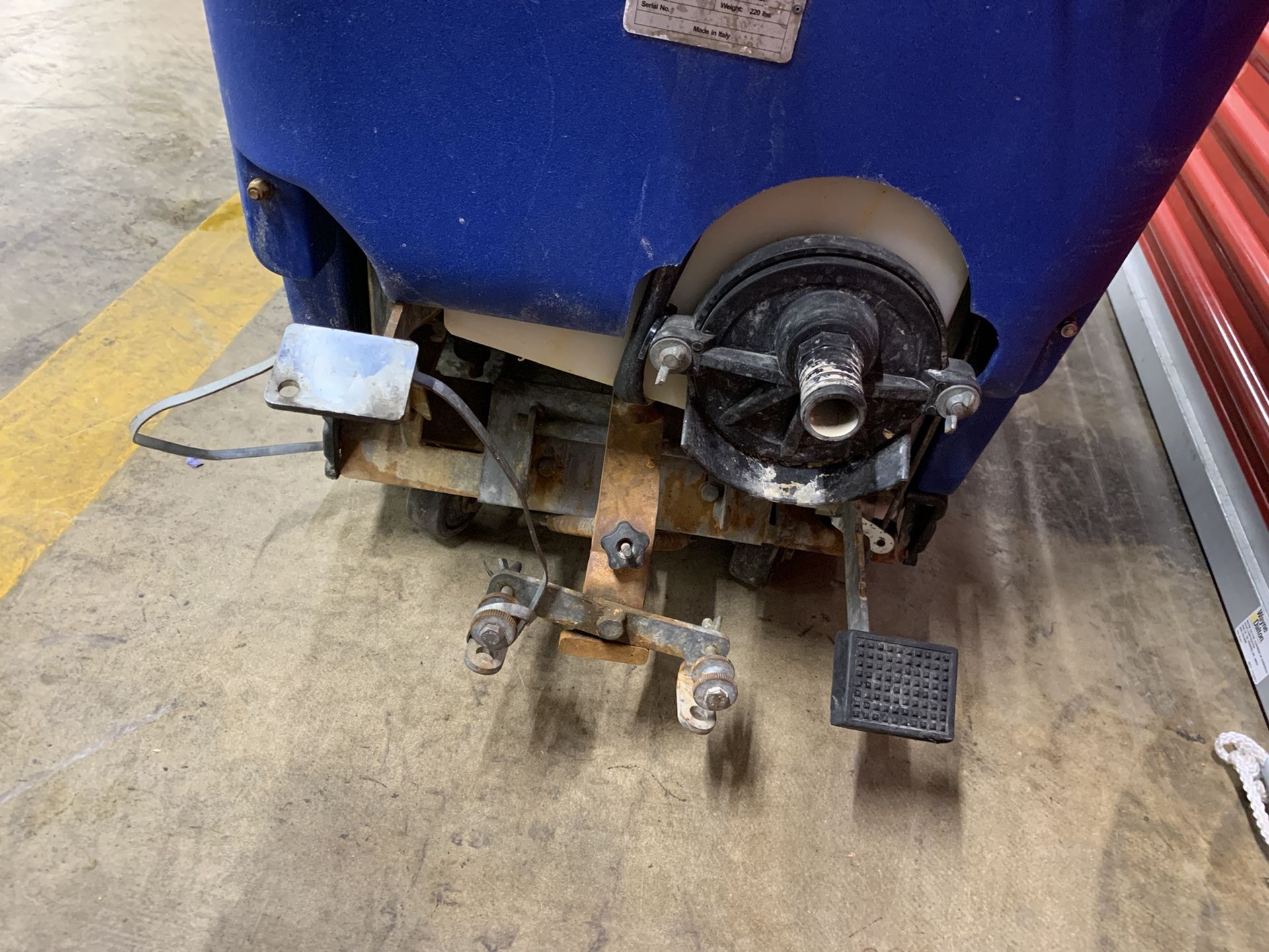Floor Scrubber Cleaning Machine