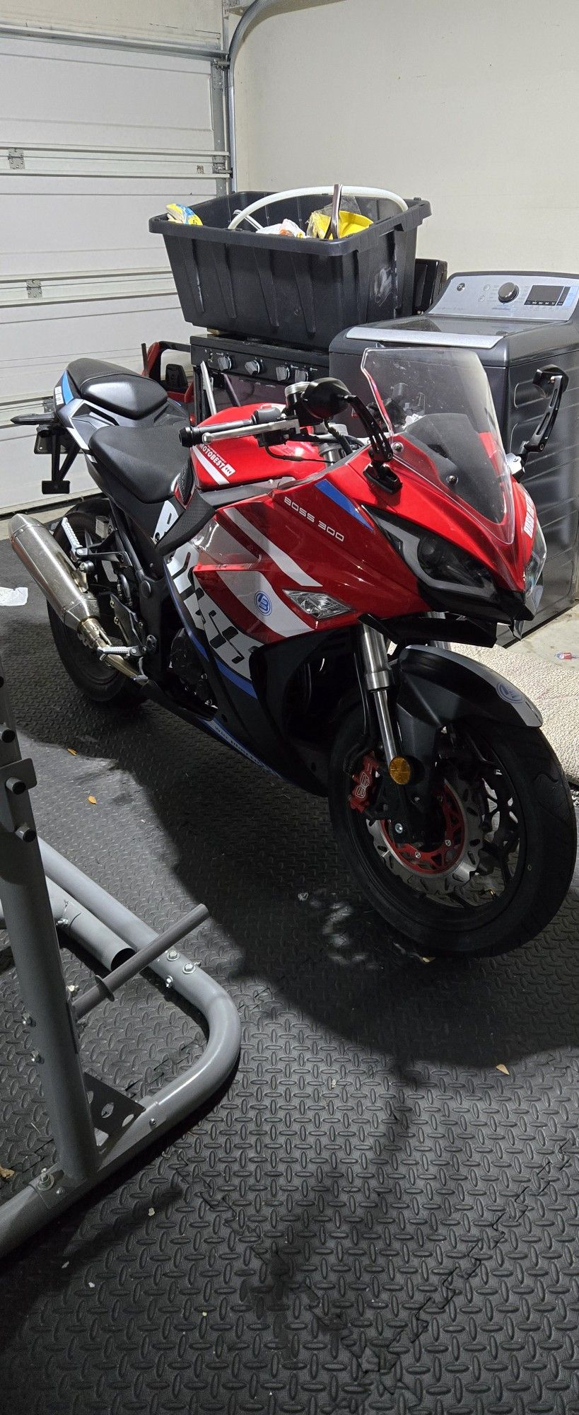 Boss 300cc Motorcycle Dongfang