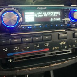 Kenwood Stereo