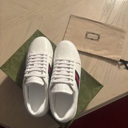 White Gucci shoes