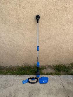 Kobalt 24-volt 14-in Straight Shaft Battery String Trimmer **TOOL ONLY**