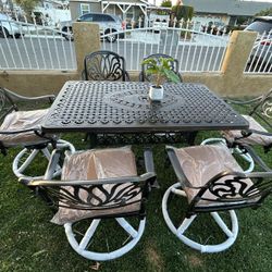 Brand New Patio Outdoor Dining Table Set 