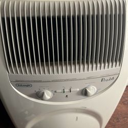 DeLonghi Portable Air Conditioner