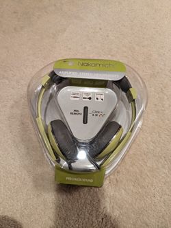 Nakamichi amplified stereo headphones brand new