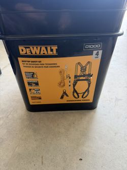 Dewalt Safety Kit D1000 $120 OBO (NEVER USED)