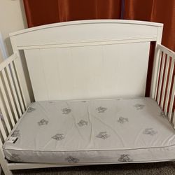 Daybed/Crib 