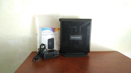 Netgear AC1900 Wi-Fi Cable Modem Router
