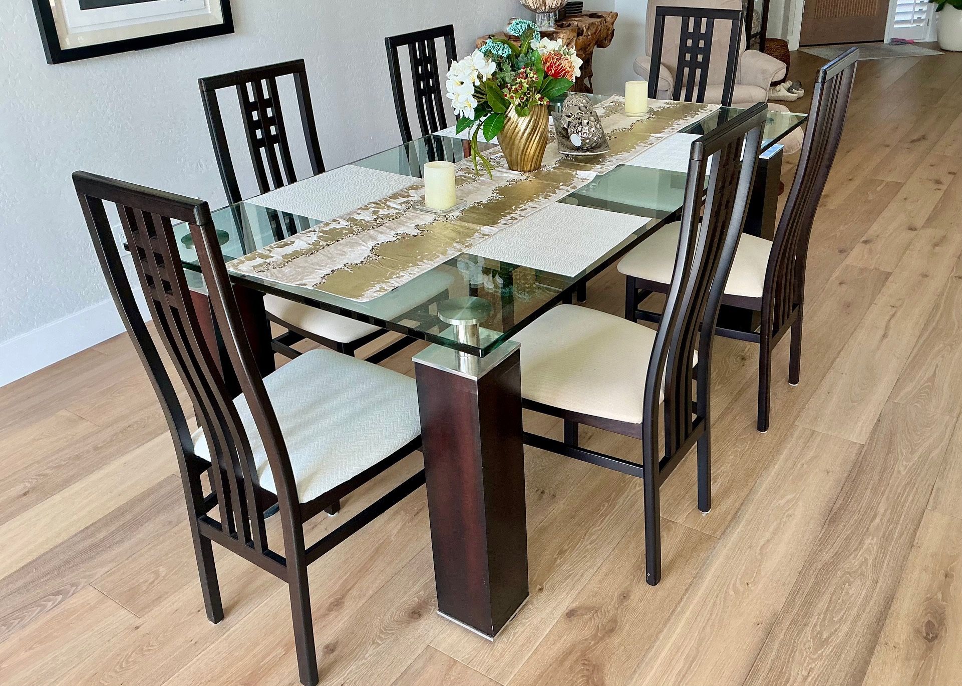 Copenhagen. Dining Room Table And 6 Chairs