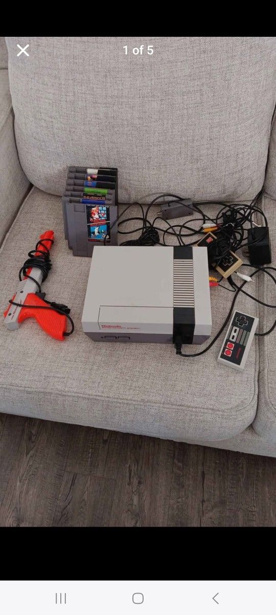 Nintendo NES Console Game Original System Bundle 7 games