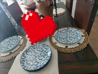 Plates ceramic 10 white Plates and 4 blue and white dinner Plates