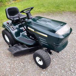 Craftsman Riding Lawn Mower 42 inch Deck Hydrostatic