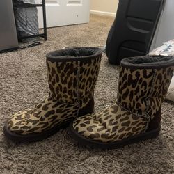 Leopard Print Uggs 