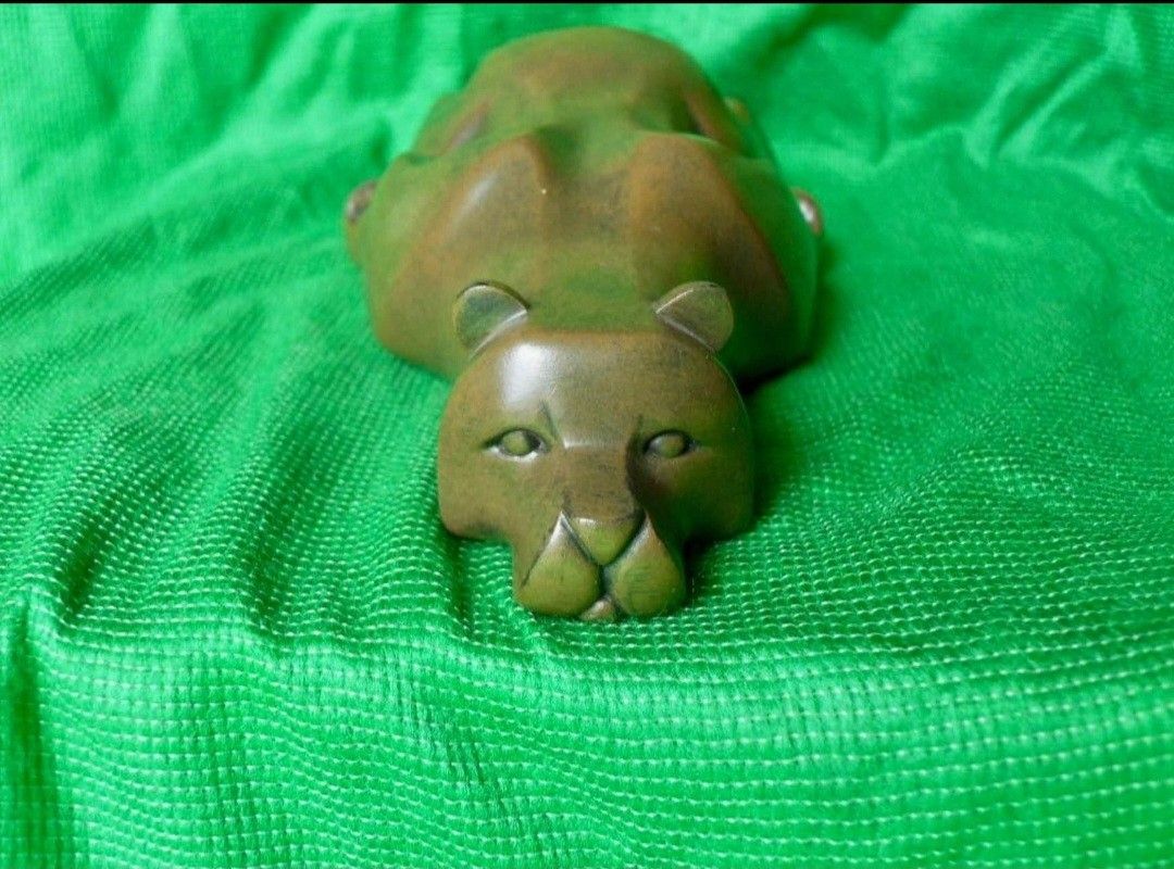 Artforum Baggy Bears " Lazy Bones" Bear Sculpture/ Ornament