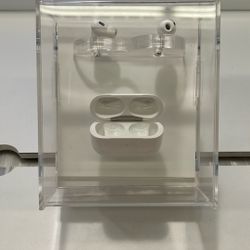 BRAND NEW FACTORY SEALED APPLE AIRPODS PRO GEN 2