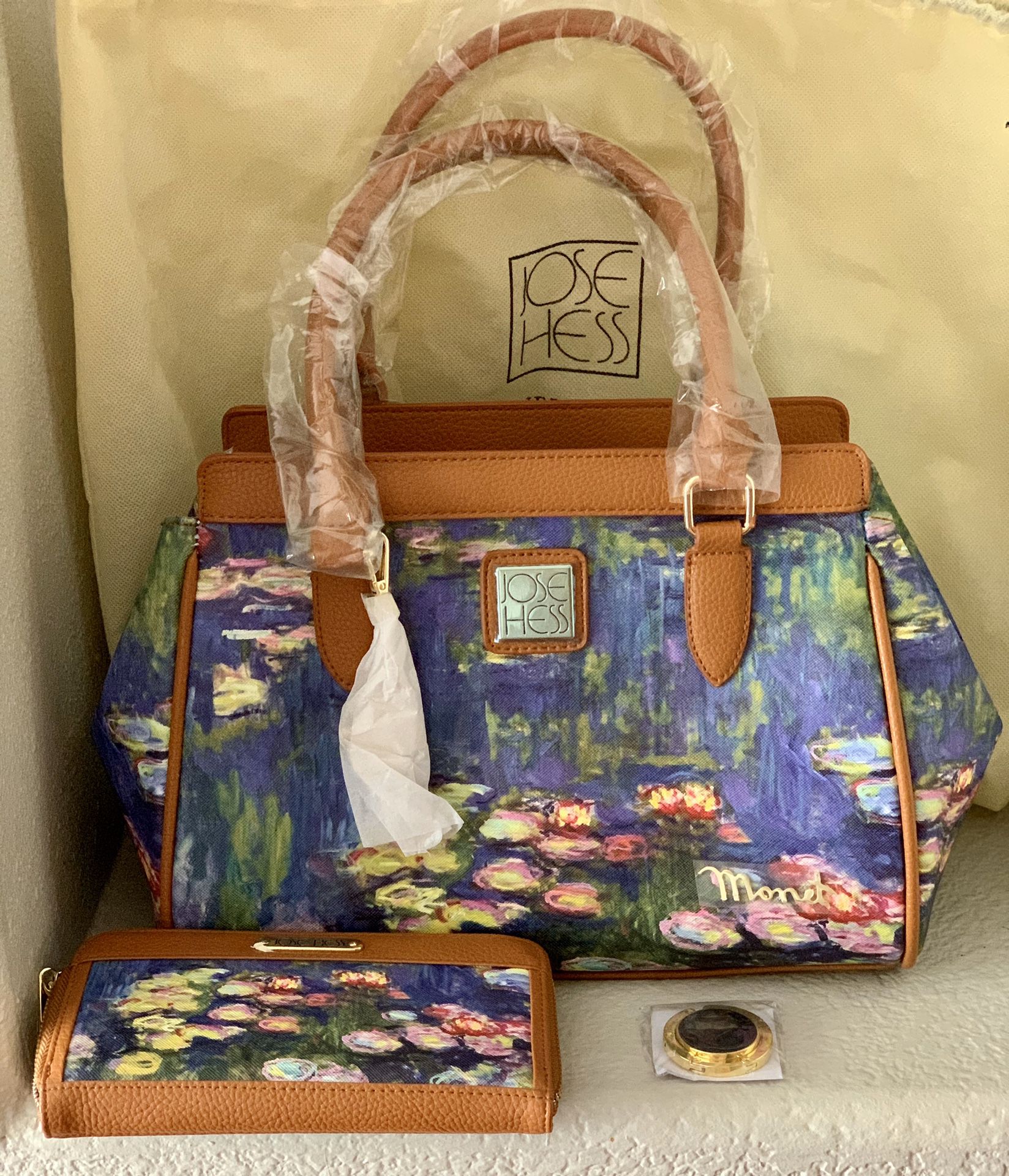 Brand New Jose Hess Water Lilies Handbag with wallet